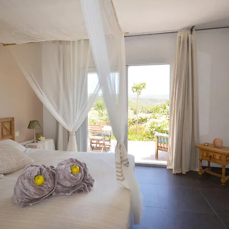 El Pao Spa Bed & Breakfast