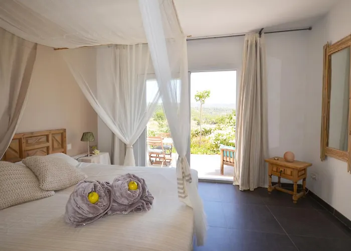 El Pao Bed and breakfast